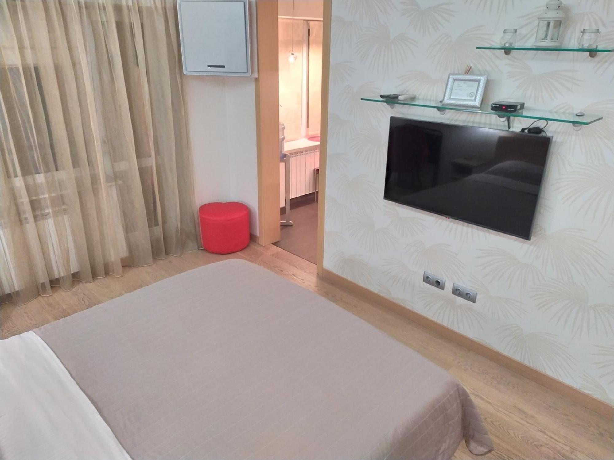 Luxury Apartment In The Heart Of The Capital Київ Екстер'єр фото